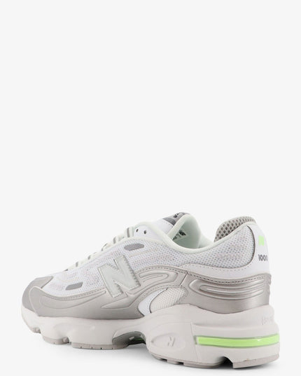 1000 mesh sneakers