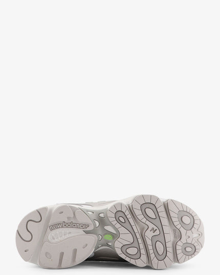 1000 mesh sneakers