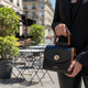 Ledertasche mit Krokodilmuster und Holzseiten – Eleganz und Stil von IULIUS