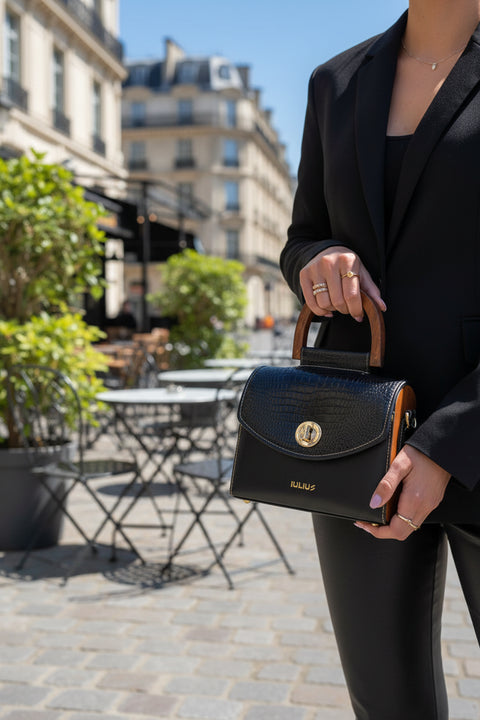 Ledertasche mit Krokodilmuster und Holzseiten – Eleganz und Stil von IULIUS