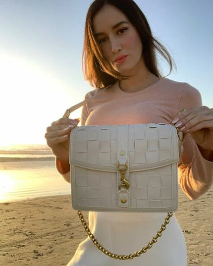LaBante London | Daisy Shoulder & Crossbody Bag | Handgewebt | Weiss