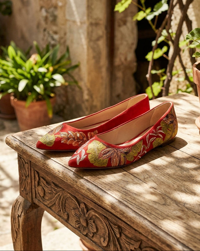 Mangará Pindaiva Ballerinas mit Stickerei – Elegante Damen-Flats