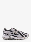White / 4