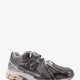 19064 mesh sneakers with logo on the side