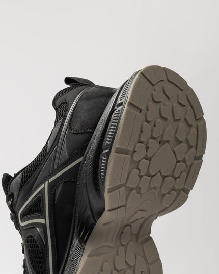 Casual shoes