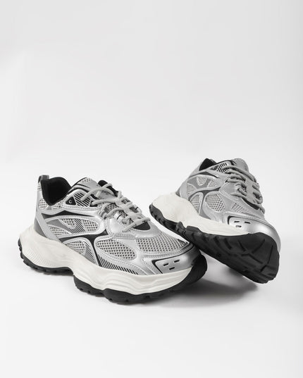 Casual shoes