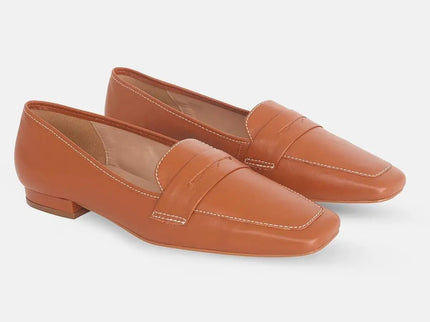 Cipó Beige Leder-Loafer mit eckiger Spitze – Flach