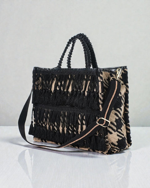 Cristina 20 – Stilvolle Shopper-Tasche im Hahnentrittmuster mit eleganten Besätzen