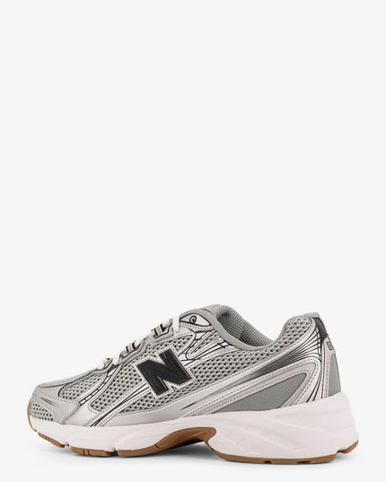 740 mesh sneakers with leather inserts
