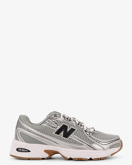 740 mesh sneakers with leather inserts