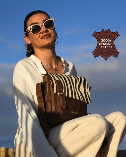 Bandolera de Cuero Genuino con Solapa de Pelo Natural Estampado Cebra – IULIUS-1