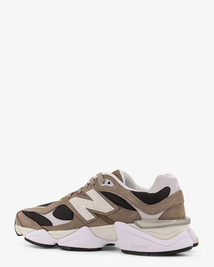 9060 low-top mesh sneakers with suede interts
