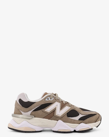 9060 low-top mesh sneakers with suede interts