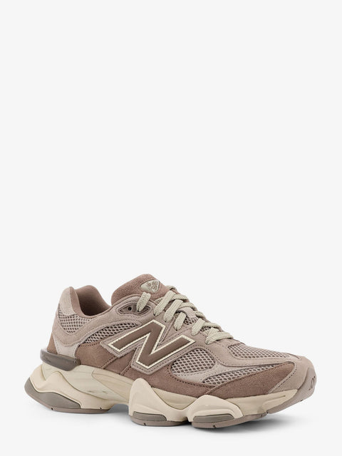 9060 mesh and suede low-top sneakers