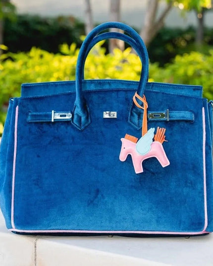 "The London" Samt - Tragetasche von Malibu Sugar - ModeEcho