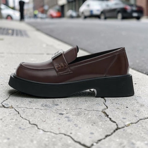 British Style Glossy Leather Loafers