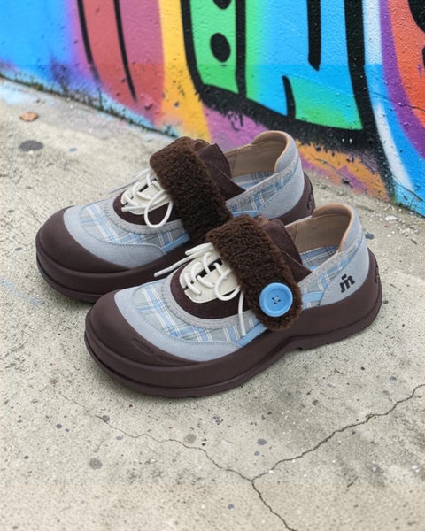 Plaid Strap-on Lace-Up Sneakers