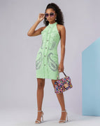 light green / S