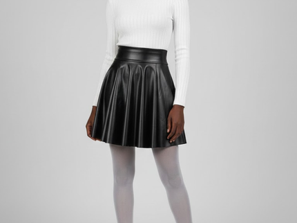 Schwarzer Veganleder Circle Minirock SPRING – New Colleción COUTURE in NOLITA