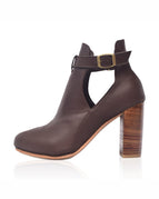 Dark Brown / 4