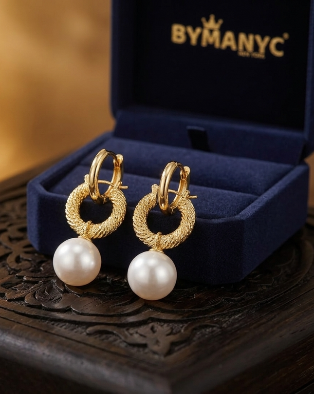 Boucles d'oreilles créoles Pearl Golden Luster SOHO BYMANYC ® New York