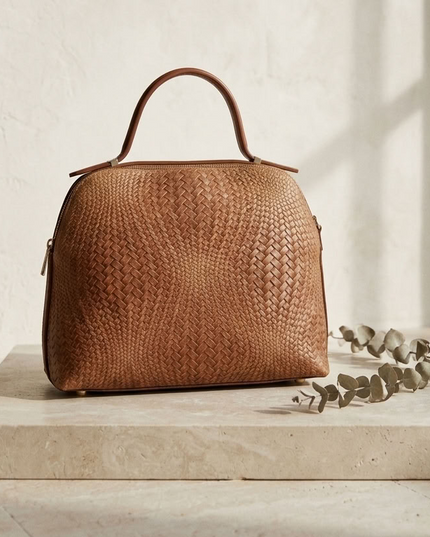 ZEEN | NOA Ledertasche mit geprägtem Flechtmuster | Camel
