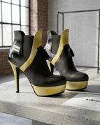 WOMEN 10 / Dorado