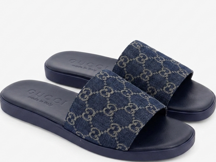 GUCCI Denim Sliders mit GG-Motiv