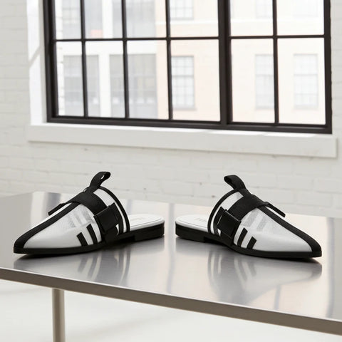 Luftige Mesh-Mules