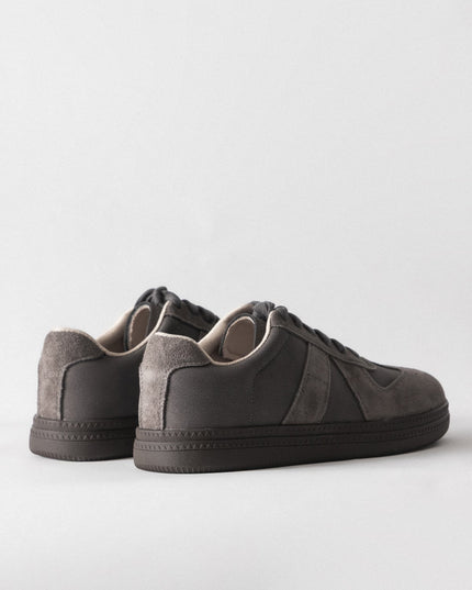 Women's leather casual shoes