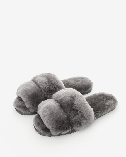 Women's slippers