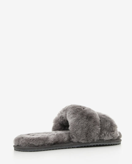 Women's slippers