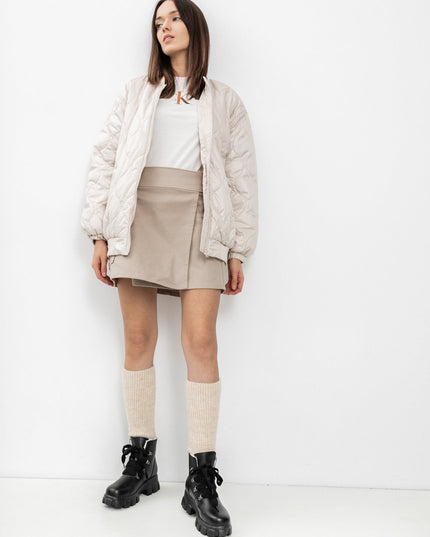 Women's leather boots with insulation