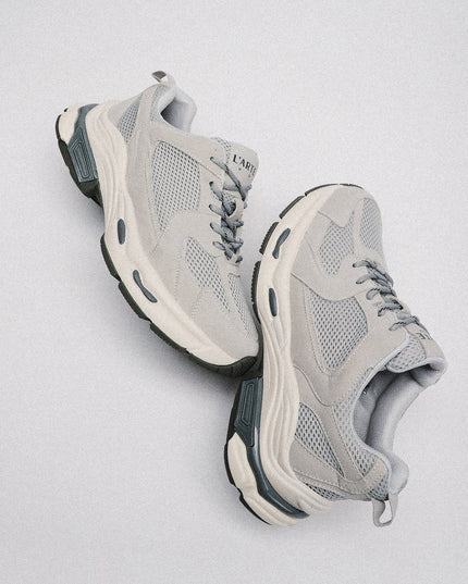 Casual shoes