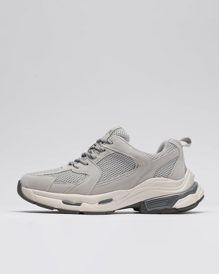 Casual shoes