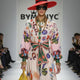 Maxi-Kleid Traumhafter Kunstdruck – New Collection BYMANYC ® New York
