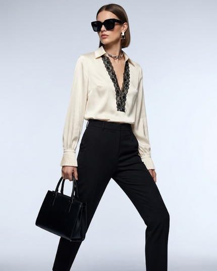 BYMANYC ® New York | Soho Lace V-Neck Bluse | Ivory
