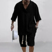 S / black