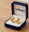 Sculptural Huggie Hoop Ohrringe SOHO | BYMANYC ® New York