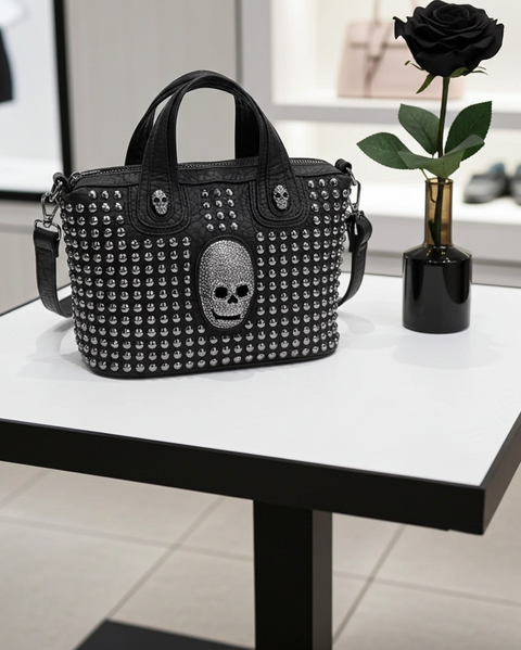 3D Crystal Skull Bag Nietentasche