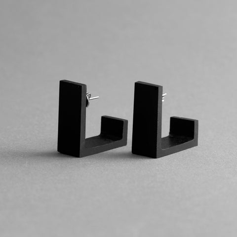SQUARE EARRINGS | Black Concrete