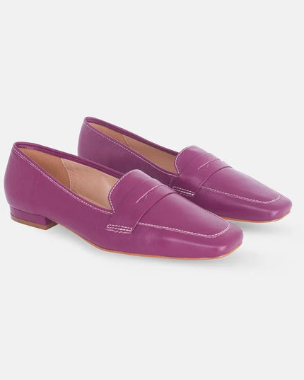 Cipó Beige Leder-Loafer mit eckiger Spitze – Flach
