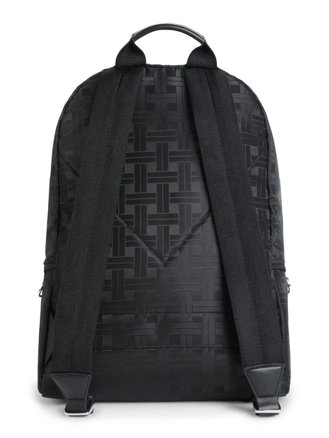 BACKPACK "WALLS"