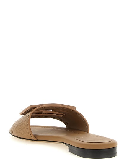 'Baguette' slides