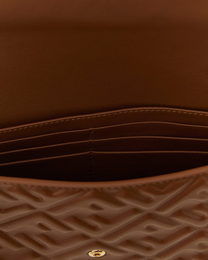 'Baguette' wallet on chain