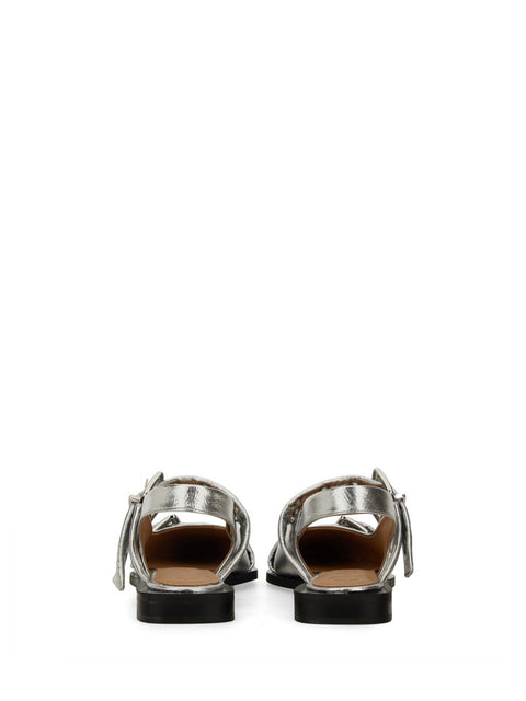 BALLERINA WITH BUCKLE