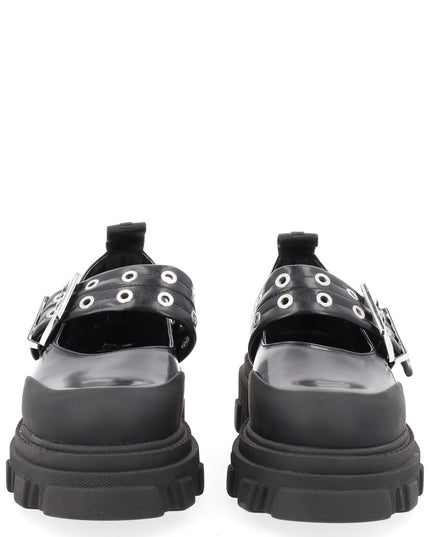 BALLERINA WITH LOGO BUCKLE