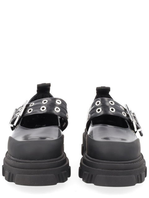 BALLERINA WITH LOGO BUCKLE