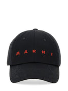 Black / M