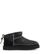 Black / 10